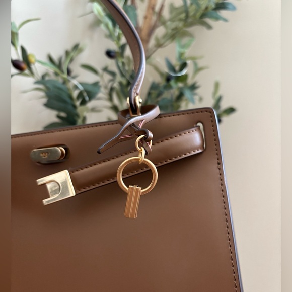 Tory Burch Lee Radziwill Satchel in Coffeeberry - Picture 2 of 16